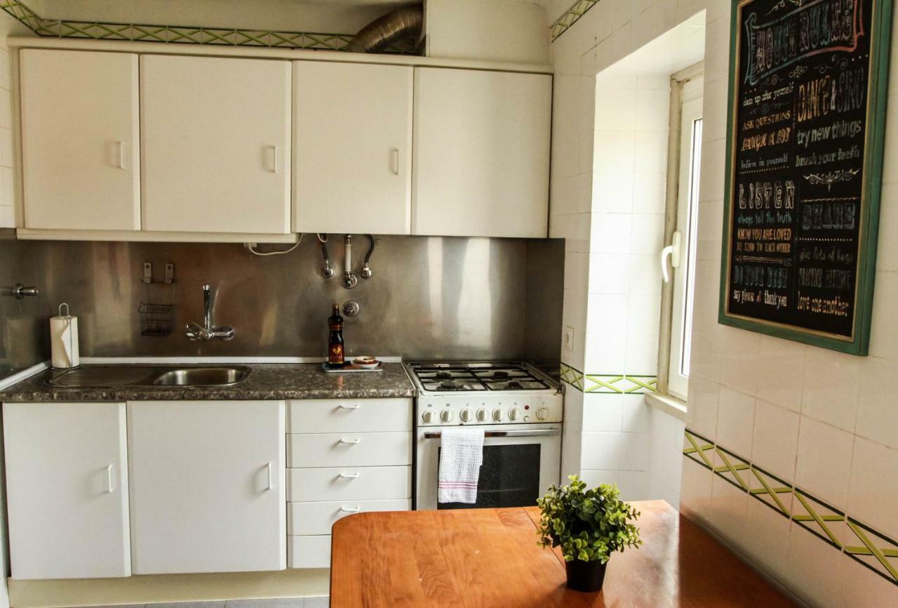 Cozy And Spacious Apartment In Graca, Lisboa 外观 照片